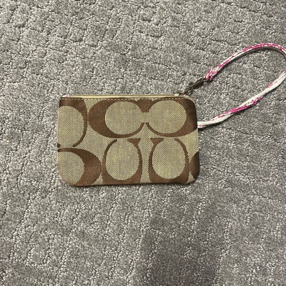 wristlet - Picture 2 of 2